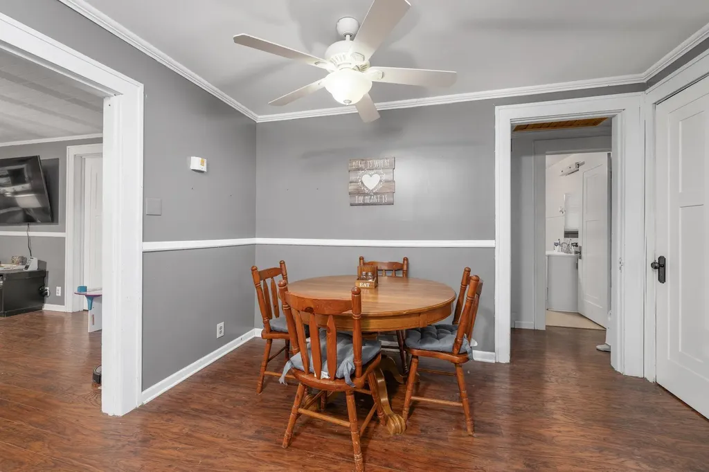 519 N C Wellington KS 67152