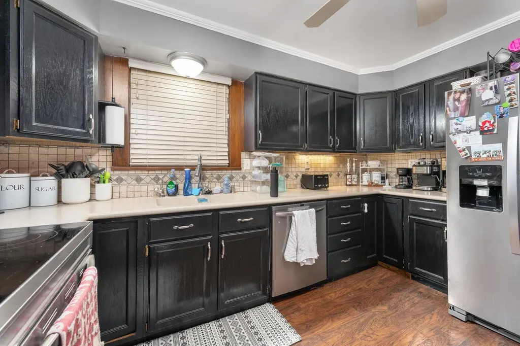519 N C Wellington KS 67152