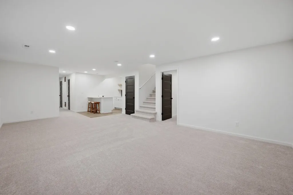 2639 N Woodridge Wichita KS 67226