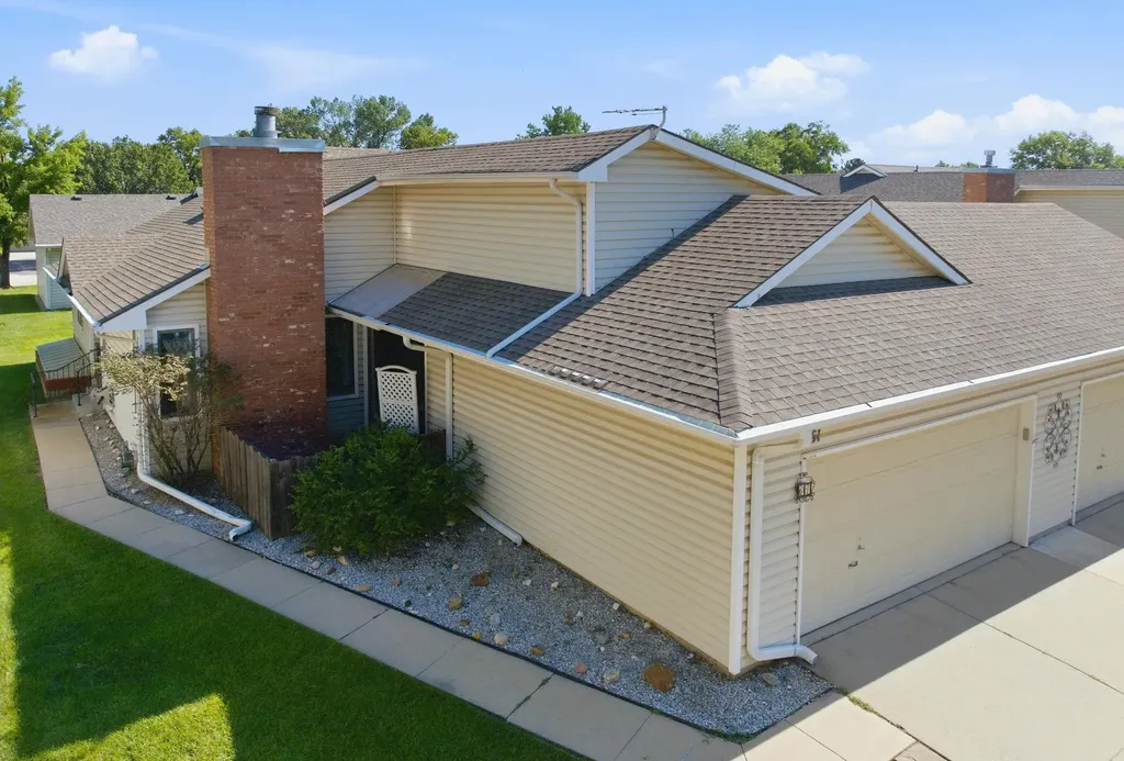 9111 W 21st Street N Wichita KS 67205