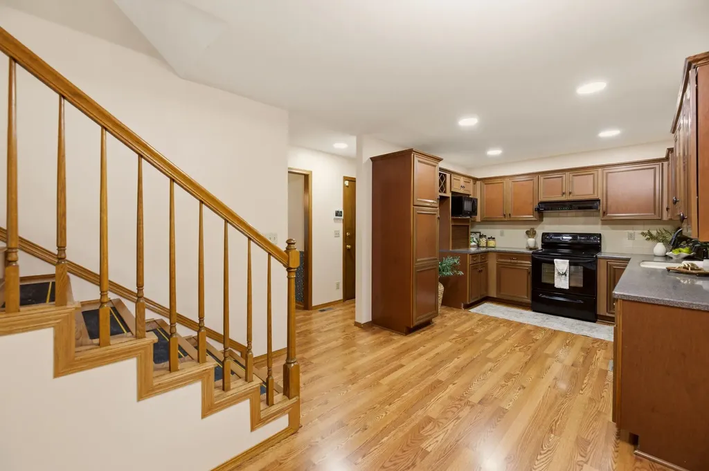 4022 N Rushwood Circle Wichita KS 67226-2428