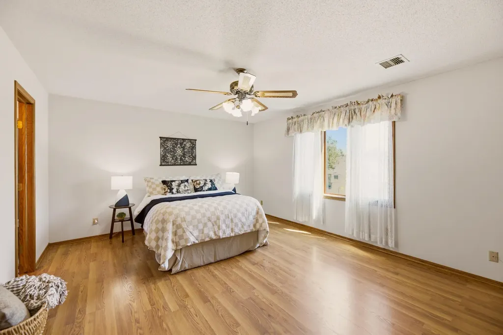 4022 N Rushwood Circle Wichita KS 67226-2428