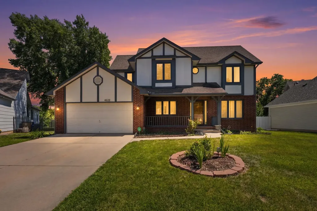 4022 N Rushwood Circle Wichita KS 67226-2428
