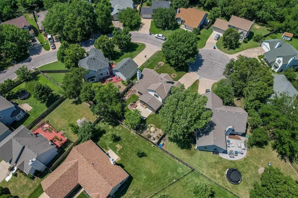 4022 N Rushwood Circle Wichita KS 67226-2428