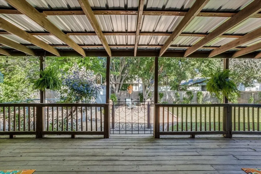 250 N Woodchuck Street Wichita KS 67212