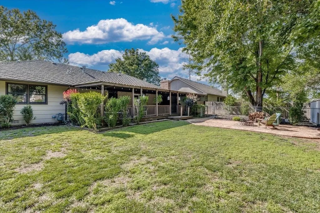 250 N Woodchuck Street Wichita KS 67212