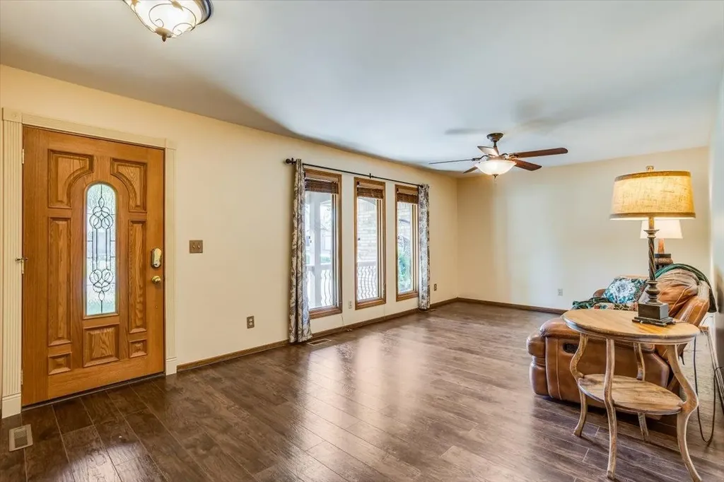 250 N Woodchuck Street Wichita KS 67212