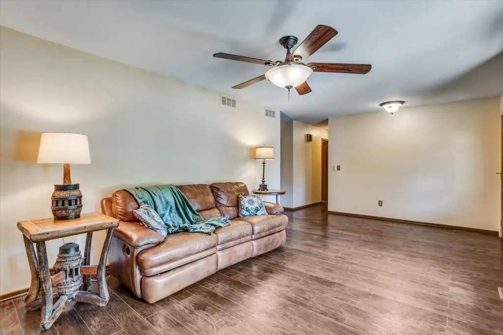 250 N Woodchuck Street Wichita KS 67212