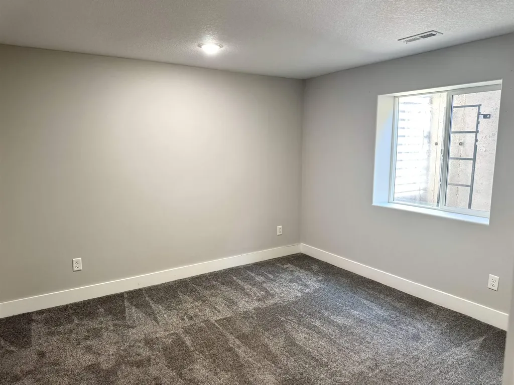 4429 S Mount Carmel Wichita KS 67217