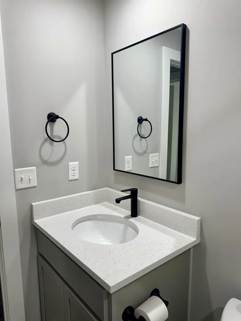 4429 S Mount Carmel Wichita KS 67217