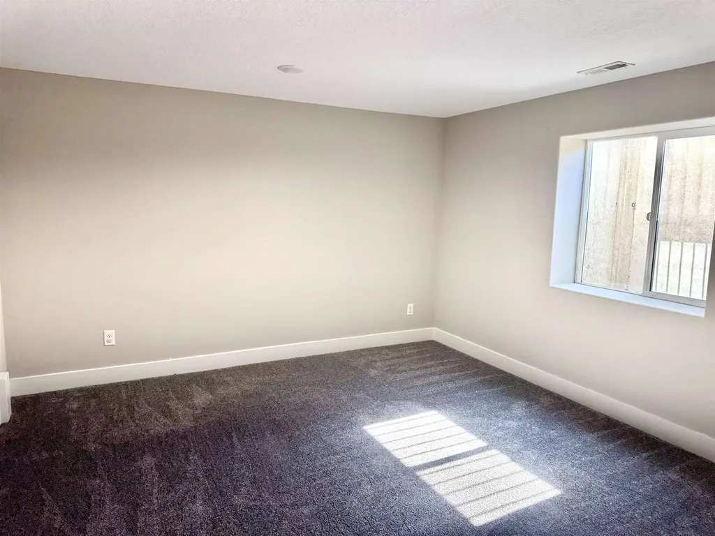 4429 S Mount Carmel Wichita KS 67217