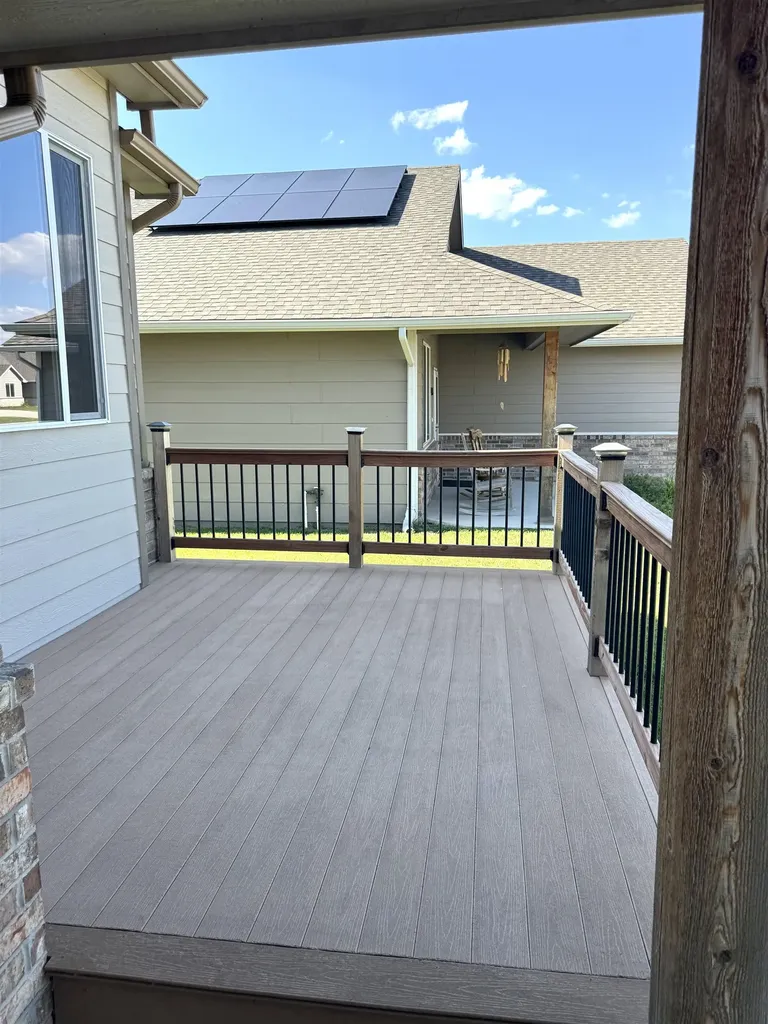 4429 S Mount Carmel Wichita KS 67217