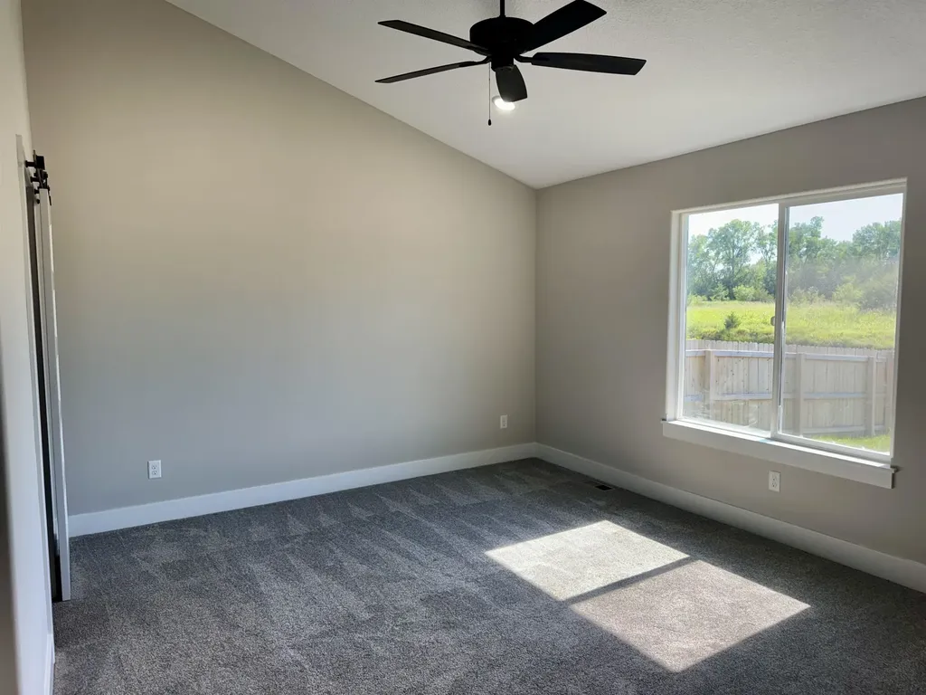 4429 S Mount Carmel Wichita KS 67217