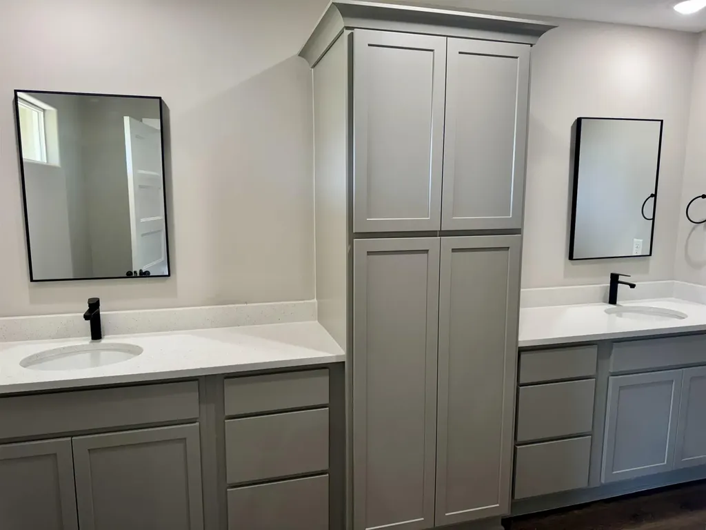 4429 S Mount Carmel Wichita KS 67217