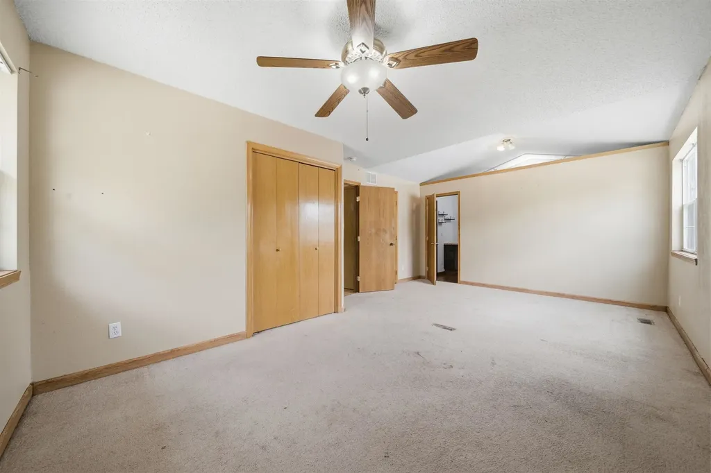 1942 S Chateau Street Wichita KS 67207