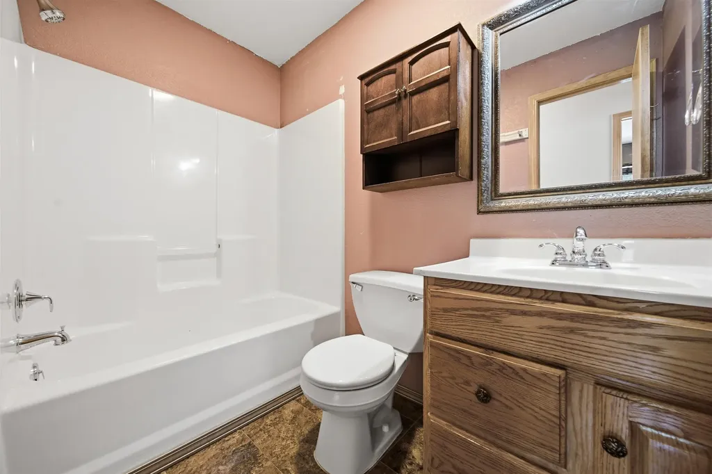 1942 S Chateau Street Wichita KS 67207