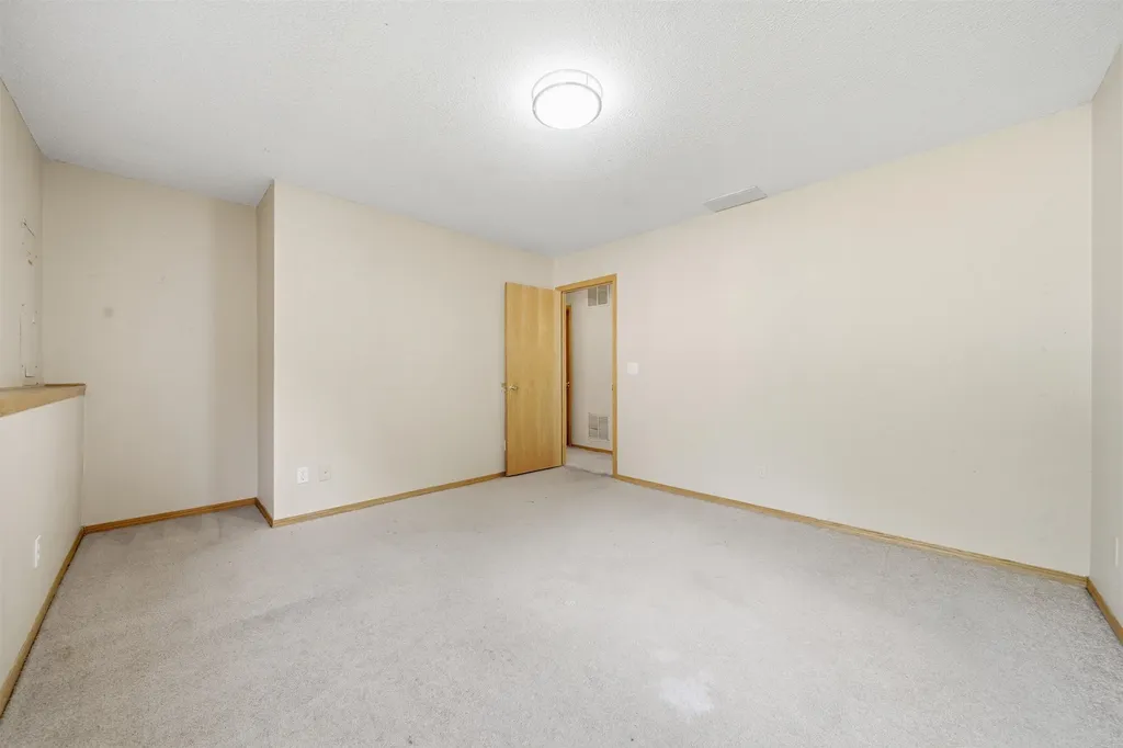 1942 S Chateau Street Wichita KS 67207
