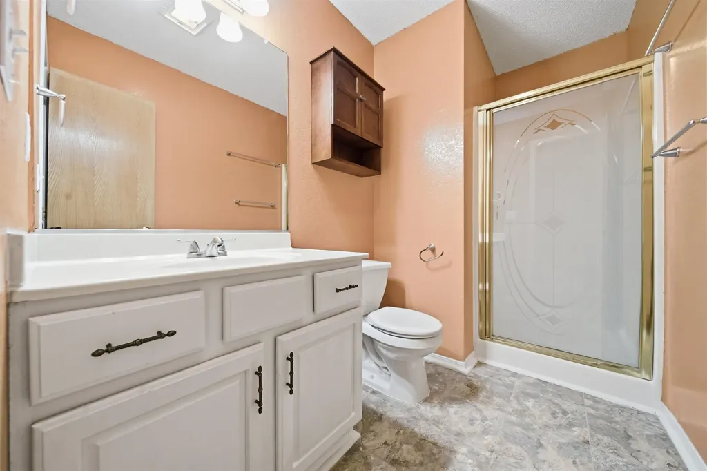 1942 S Chateau Street Wichita KS 67207
