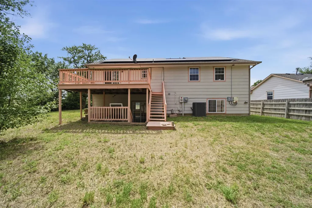 1942 S Chateau Street Wichita KS 67207