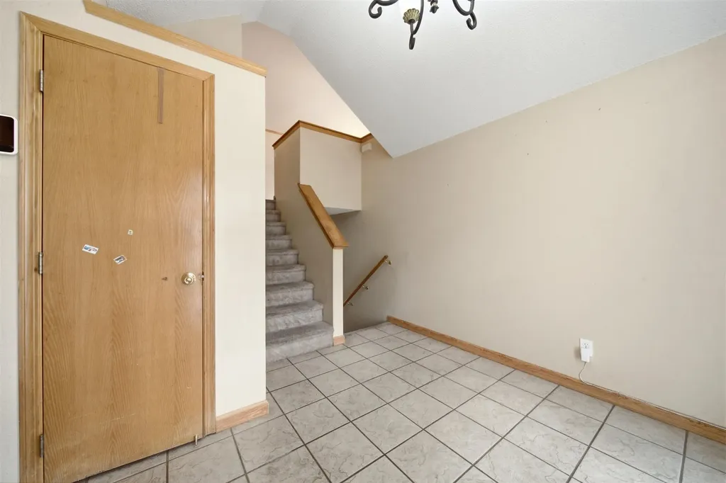 1942 S Chateau Street Wichita KS 67207