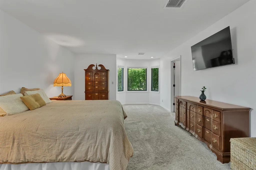 206 E Hamlin Andover KS 67002