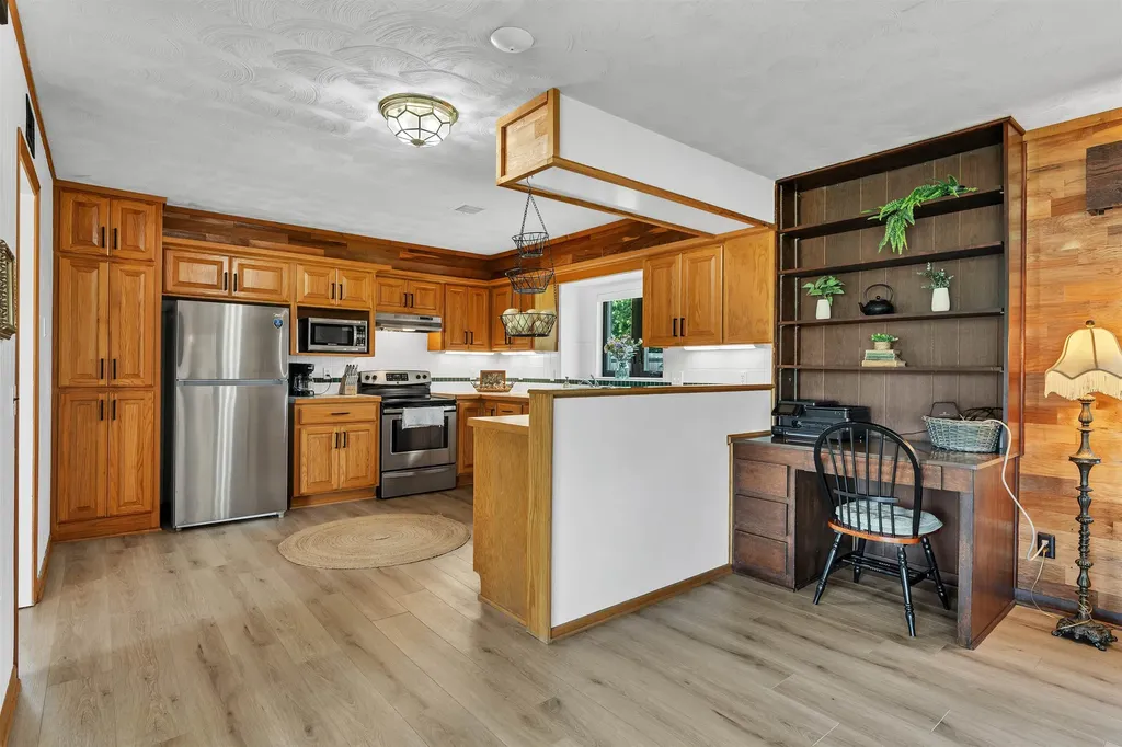 206 E Hamlin Andover KS 67002