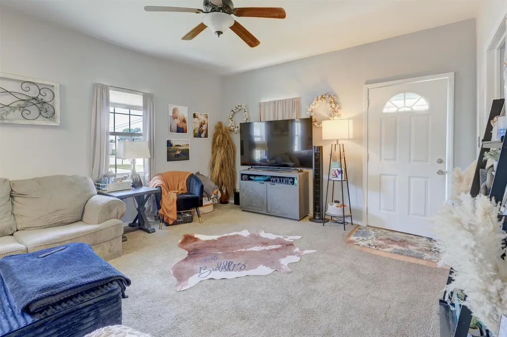 1326 S Summit Street Arkansas City KS 67156