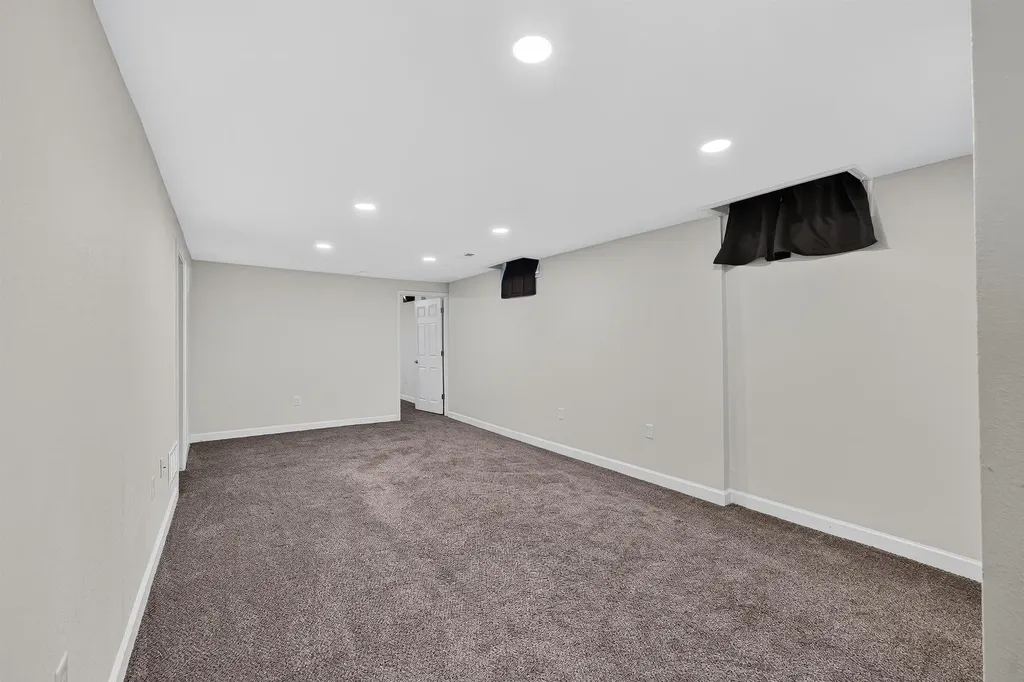207 E North Point Drive Derby KS 67037