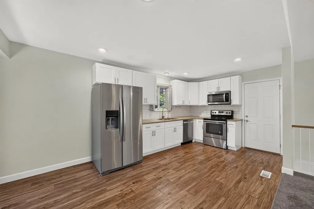 207 E North Point Drive Derby KS 67037