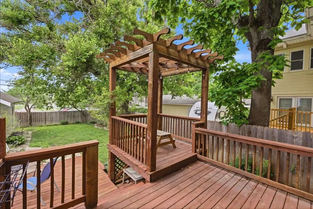 235 N Yale Wichita KS 67208