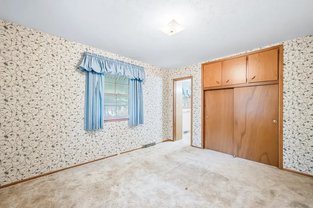 1209 N Sunset Drive Mulvane KS 67110