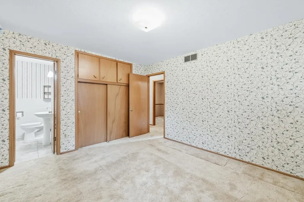 1209 N Sunset Drive Mulvane KS 67110