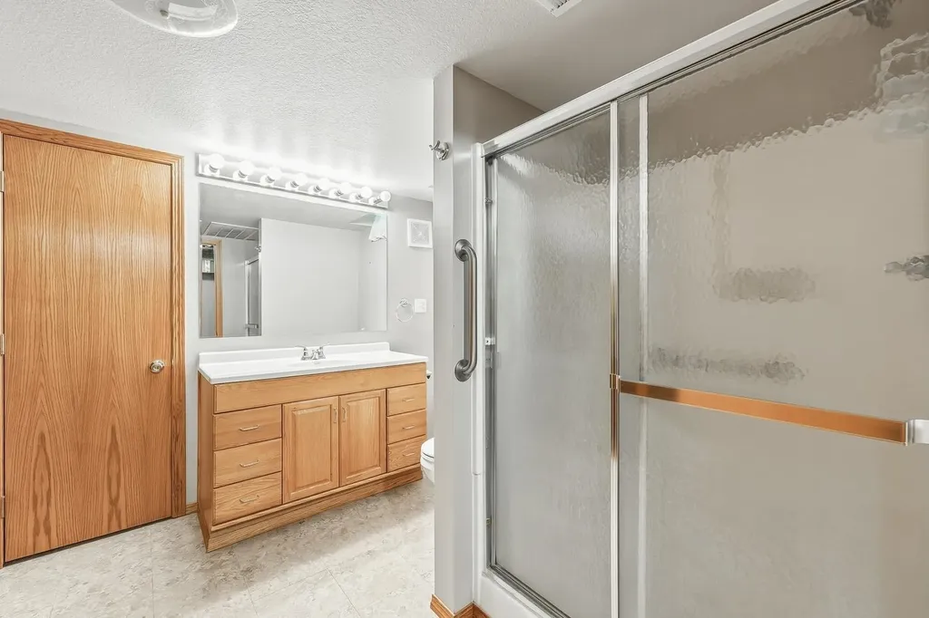 1209 N Sunset Drive Mulvane KS 67110