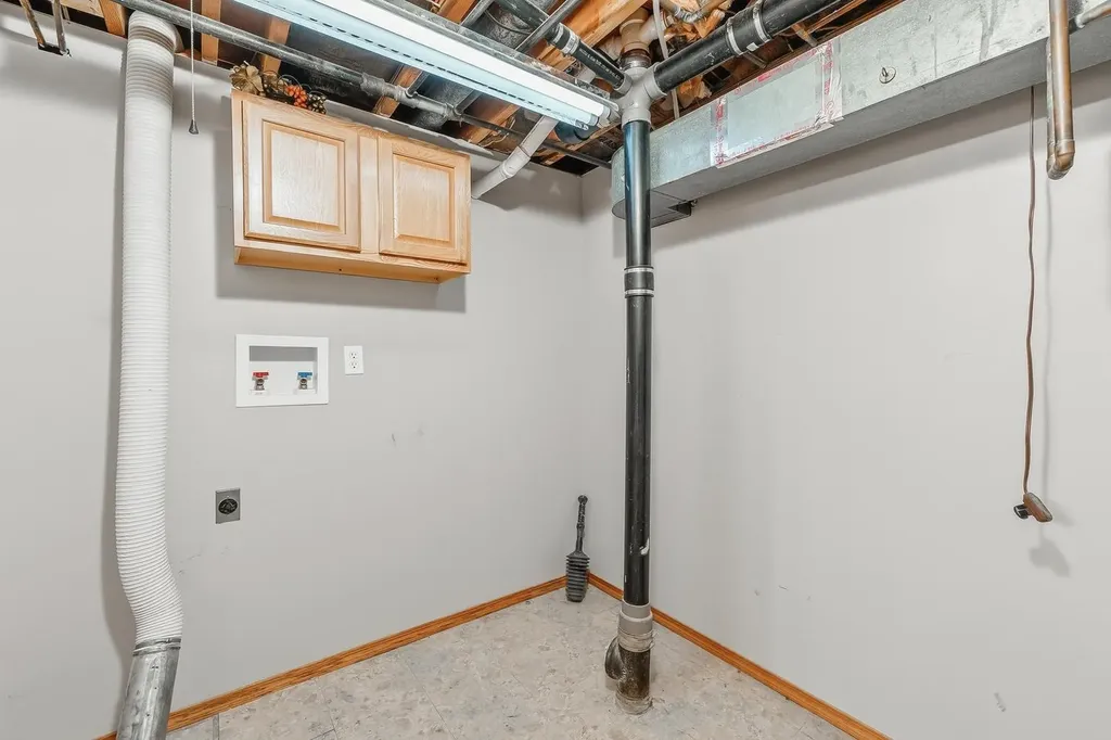 1209 N Sunset Drive Mulvane KS 67110
