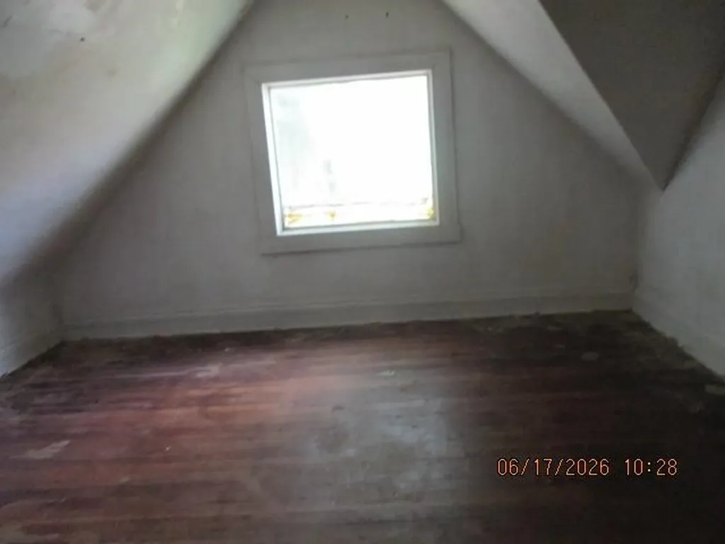 1400 Grand Avenue Parsons KS 67357