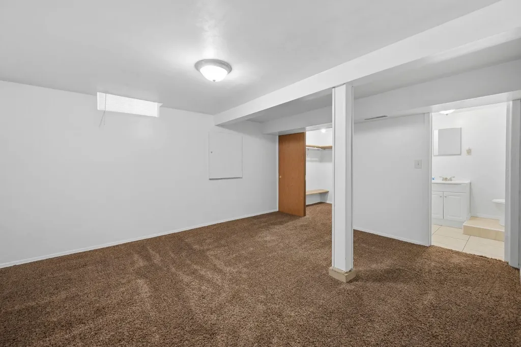 2215 E Stafford Street Wichita KS 67211