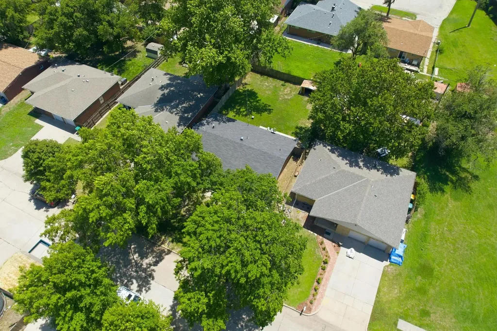 2215 E Stafford Street Wichita KS 67211