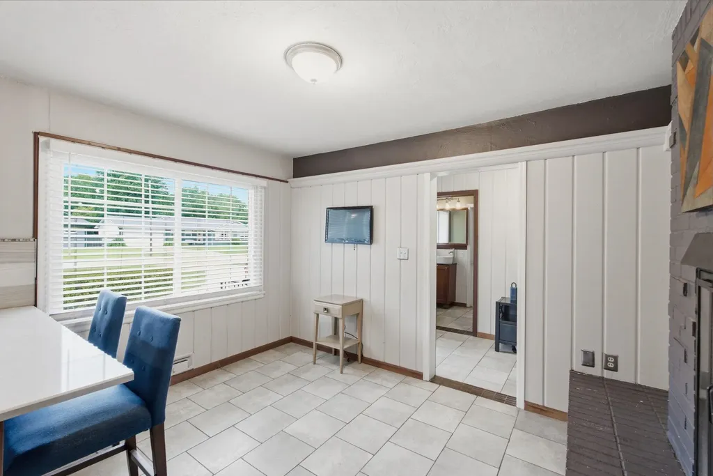 6119 E Oneida Avenue Wichita KS 67208