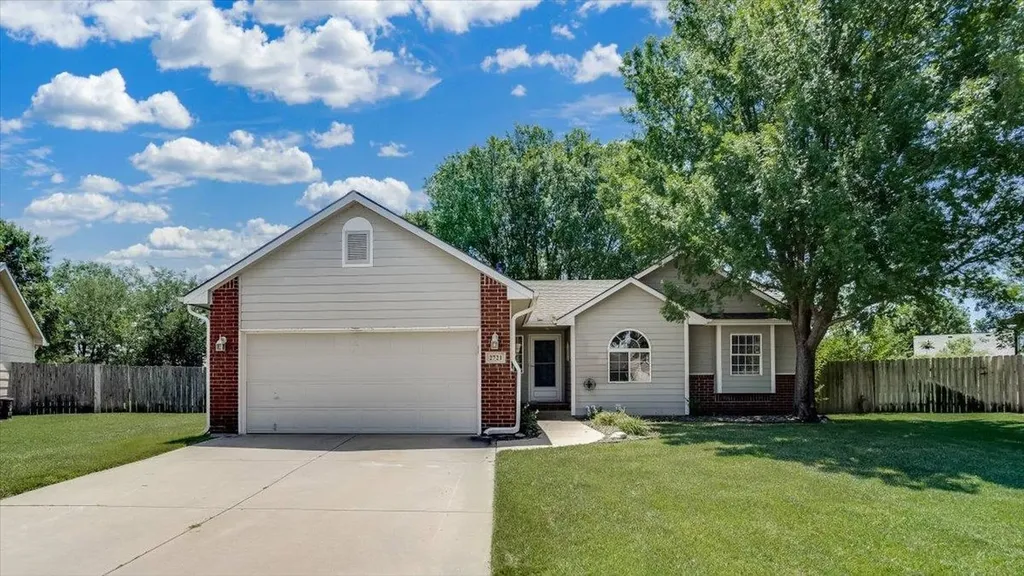 2721 N Stoney Point Court Wichita KS 67205
