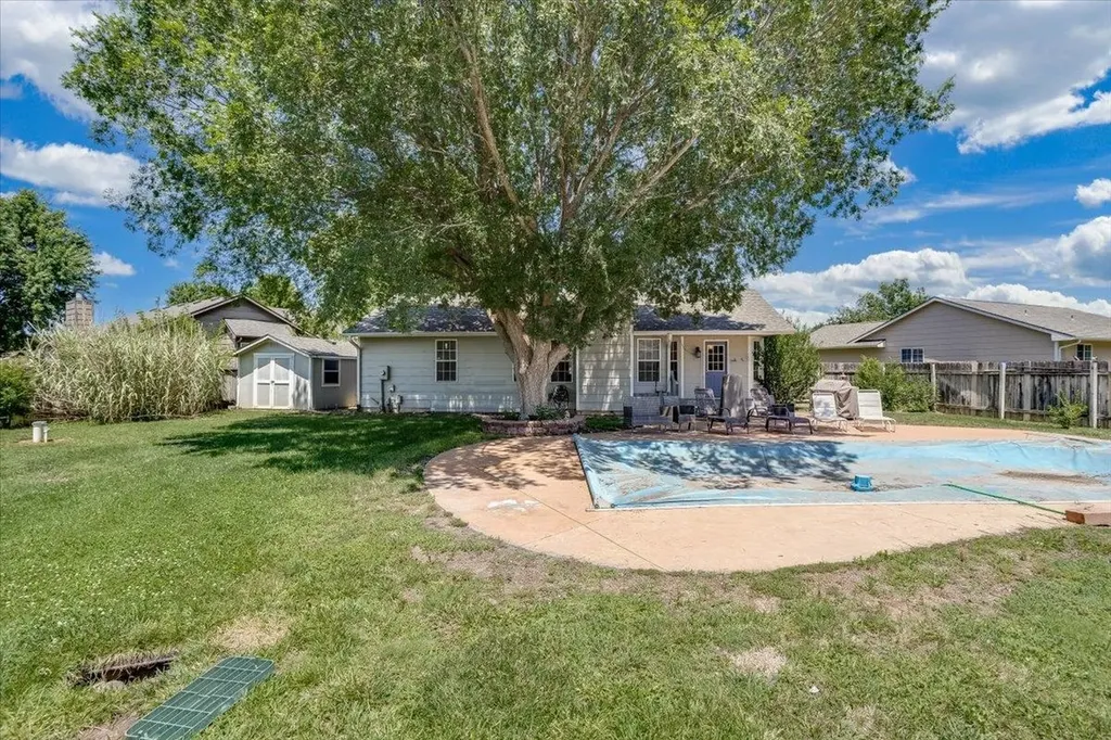 2721 N Stoney Point Court Wichita KS 67205
