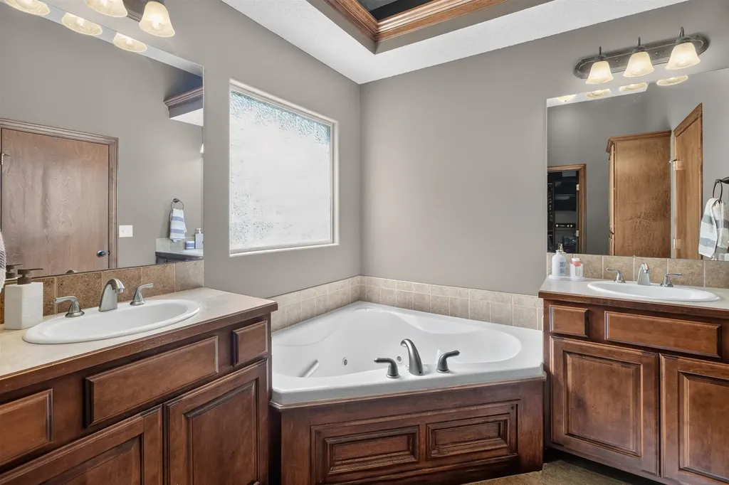 14209 W Binter Circle Wichita KS 67235