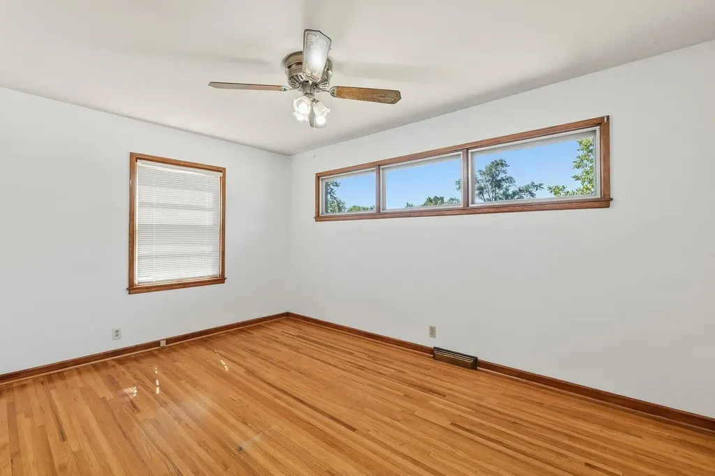 1232 E El Monte Street Wichita KS 67216
