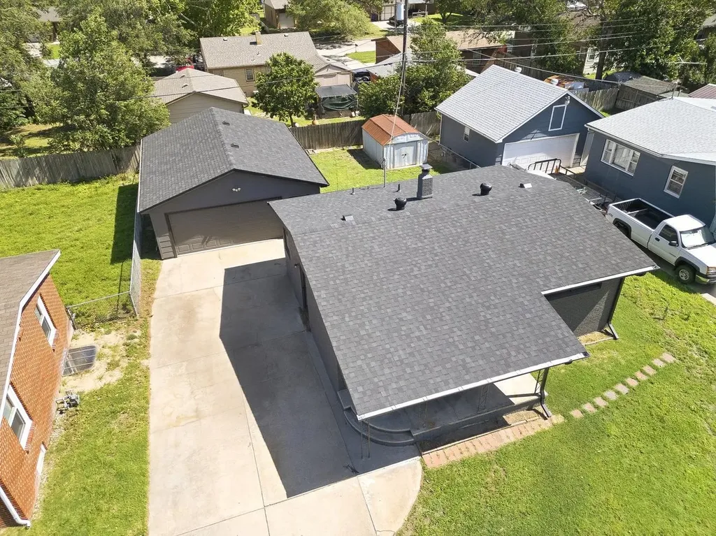 1232 E El Monte Street Wichita KS 67216