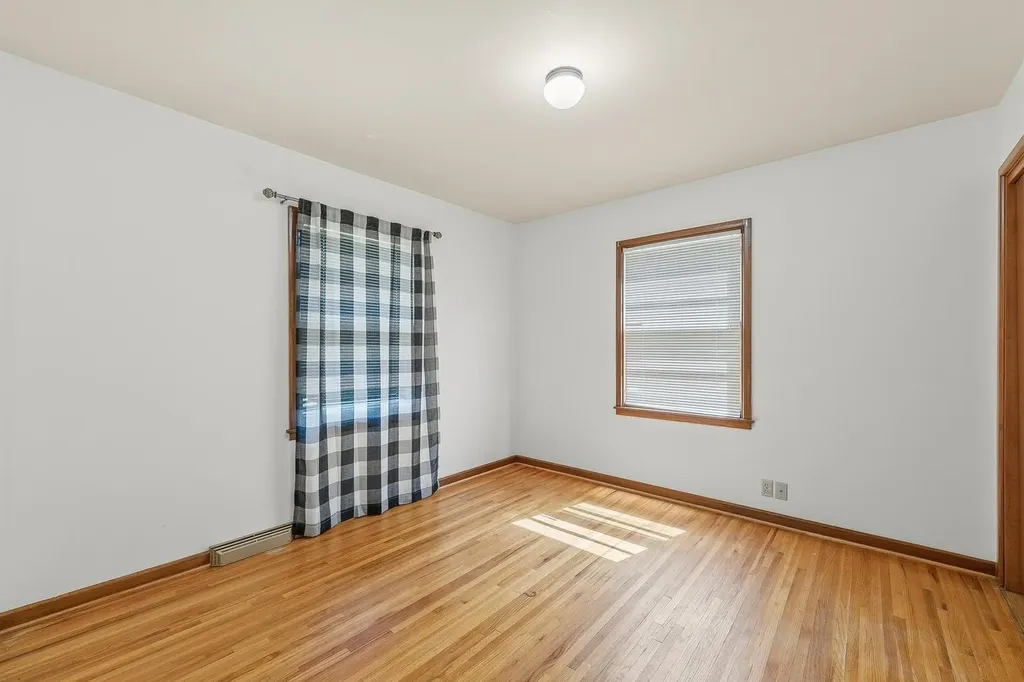 1232 E El Monte Street Wichita KS 67216