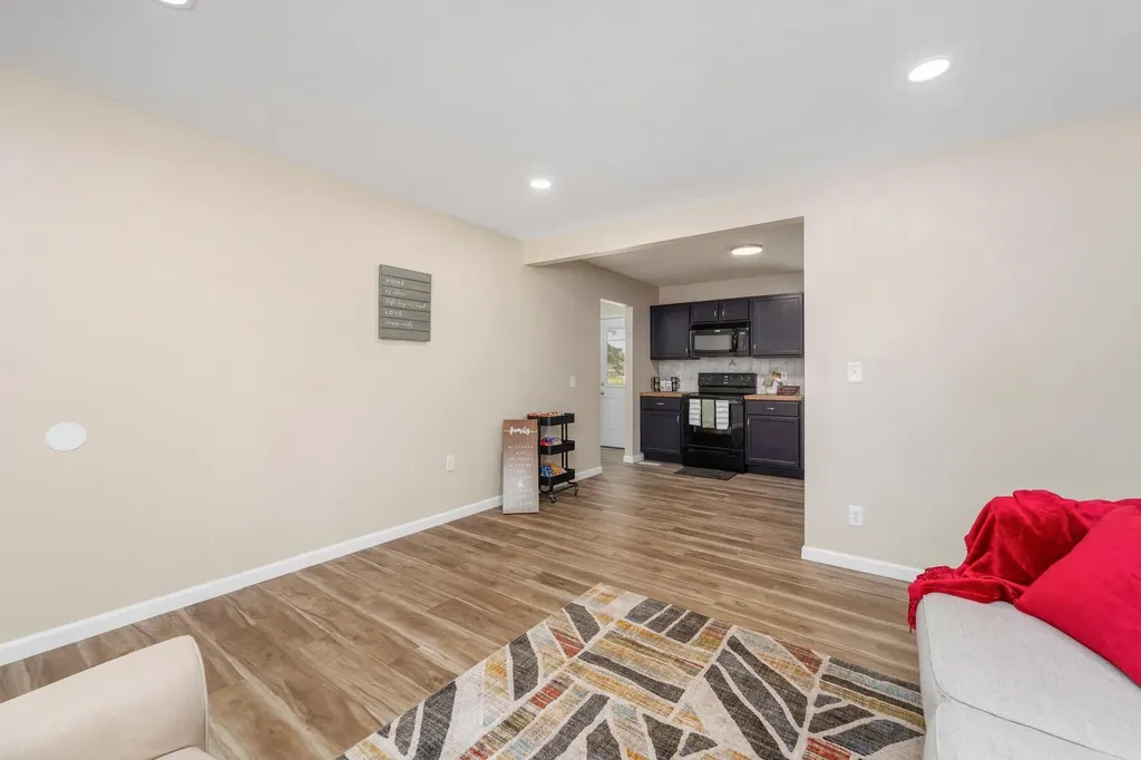 542 W Sunrise Drive Wichita KS 67217