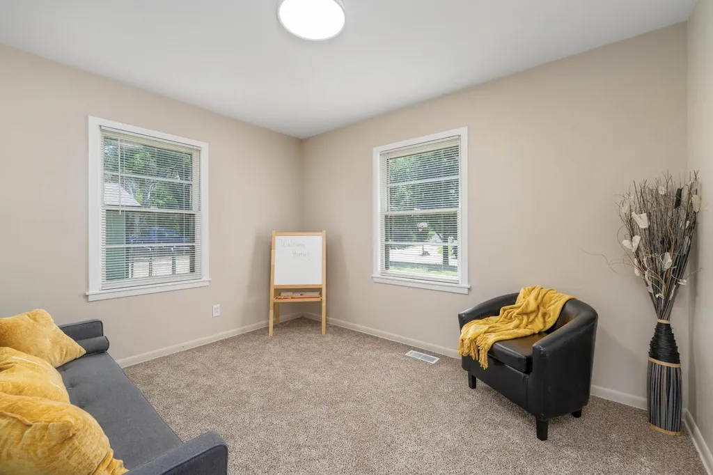 542 W Sunrise Drive Wichita KS 67217