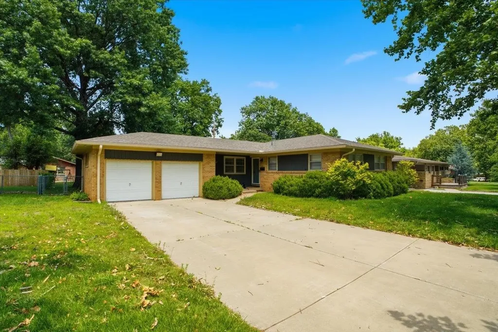 9900 W Tee Lane Wichita KS 67212