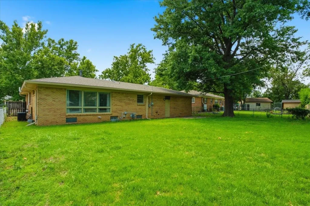 9900 W Tee Lane Wichita KS 67212