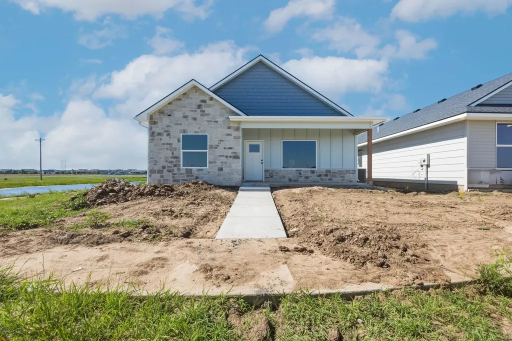 3520 N Azalea Street Maize KS 67223