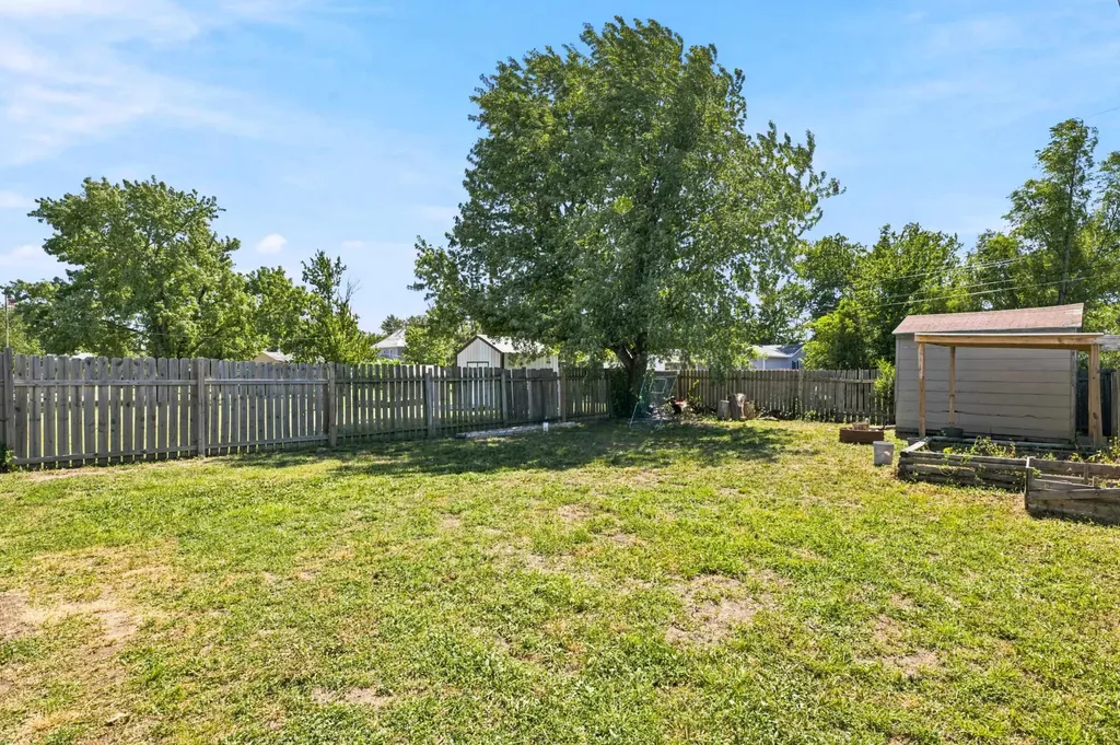 419 N Sedgwick Avenue Burrton KS 67020